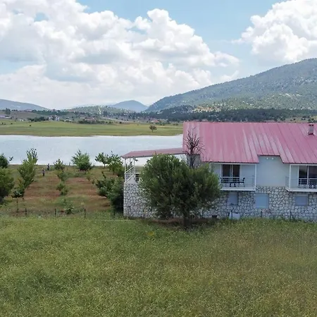Panoramic Lake View Apart Karabel Apartment
